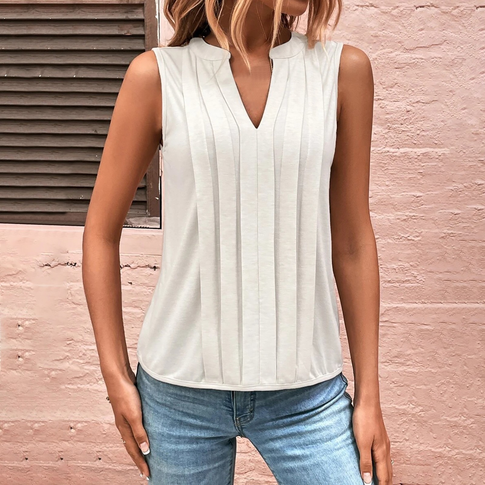 thumbnail image 2 of Top sin mangas con cuello en V y pliegues para mujer, poliéster-spandex, tallas S-XXL, elegante/casual, bloques de color, 2 of 5